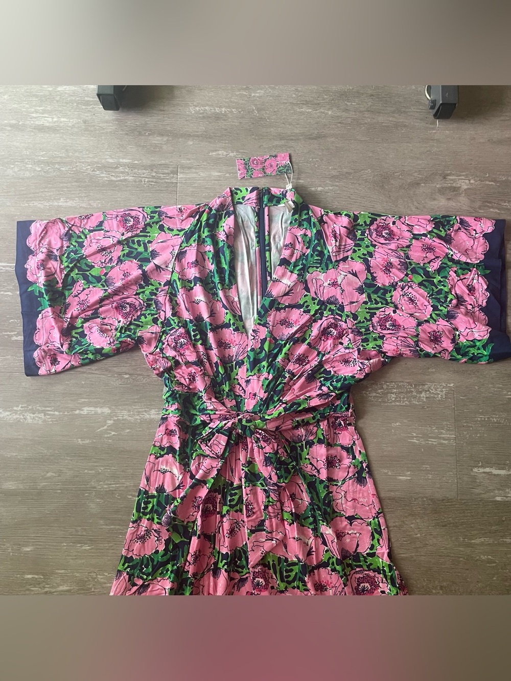 Size 10 NWT Lilly Pulitzer Wisteria V-Neck Maxi Dress in Low Tide Navy Florrie - Picture 3 of 10